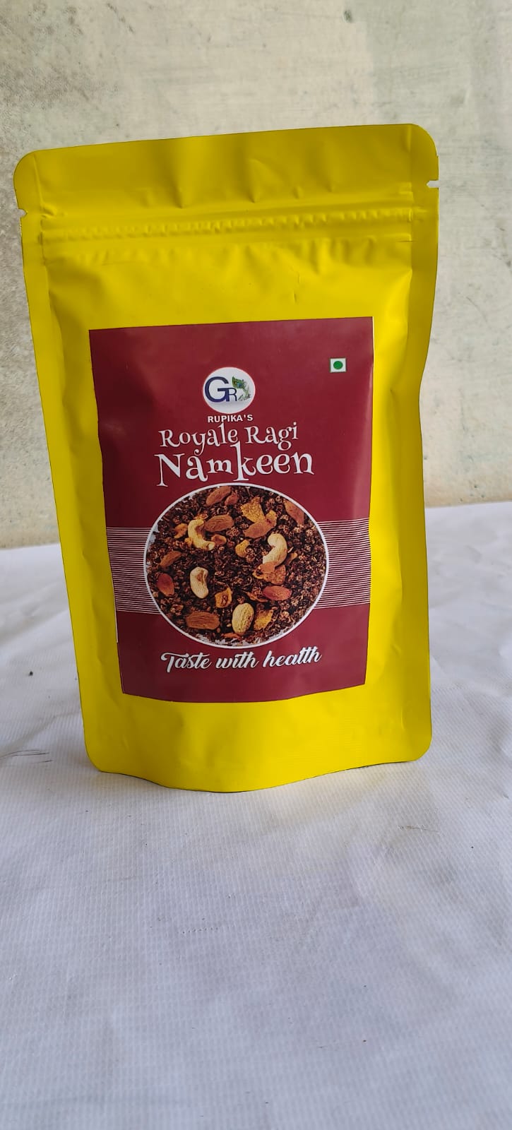 Royale Ragi Namkeen